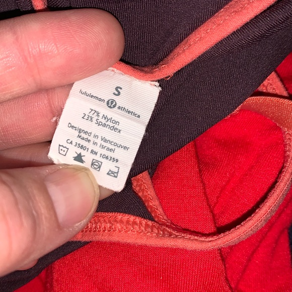 Lululemon vintage tank top Sz. S - Picture 6 of 6